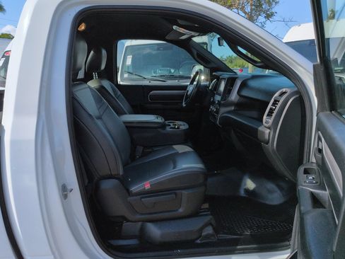 Used 2022 RAM 2500 Tradesman RWD image 14