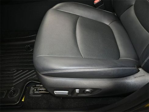 Used 2023 Toyota RAV4 Limited image 13