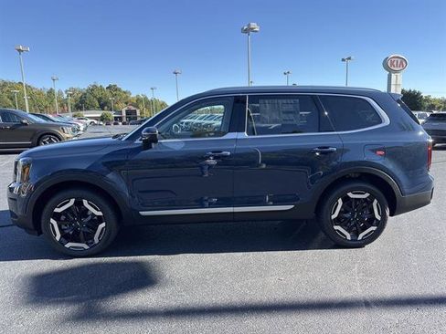New 2025 Kia Telluride EX image 8