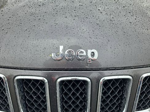 Used 2017 Jeep Compass Sport w/ Power Value Group AWD/4WD image 29