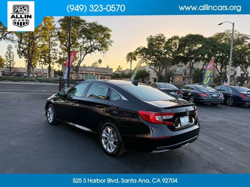 Used 2018 Honda Accord LX image 6