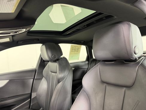Used 2017 Audi A4 2.0T Premium Plus w/ Premium Plus Package AWD/4WD image 24
