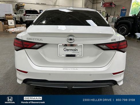 Used 2020 Nissan Sentra SR w/ Electronics Package FWD image 7