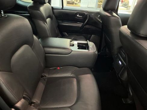 Used 2023 Nissan Armada SL w/ Midnight Edition Package image 17