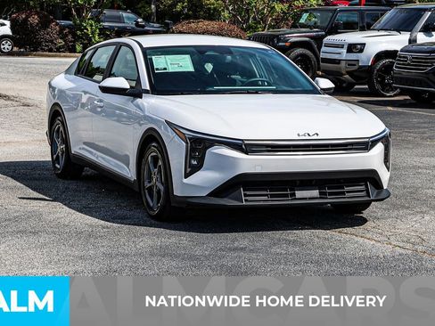 Used 2025 Kia K4 FWD image 5