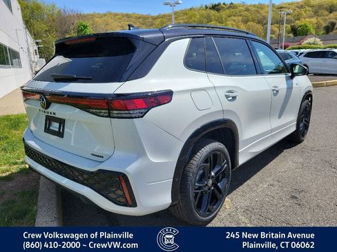 New 2026 Volkswagen Tiguan SE R-Line AWD/4WD image 4
