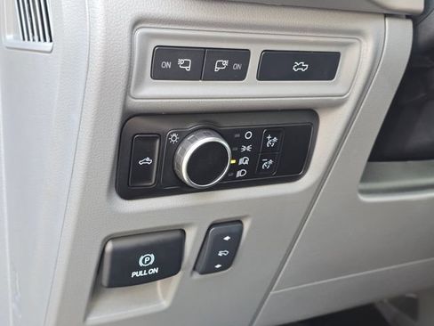 Used 2023 Ford F150 Lightning XLT AWD/4WD image 21