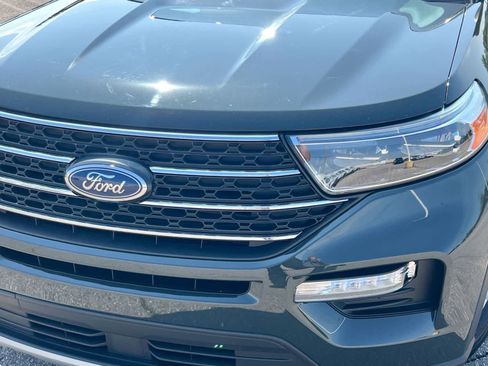 Used 2024 Ford Explorer XLT w/ Equipment Group 202A AWD/4WD image 11