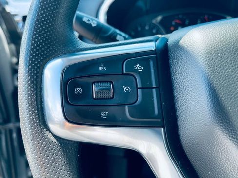 Used 2023 Chevrolet Blazer LT w/ Convenience Package FWD image 16