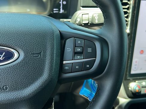 Used 2025 Ford Ranger XLT w/ Equipment Group 301A High AWD/4WD image 19