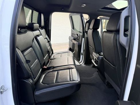 Used 2020 GMC Sierra 1500 Denali w/ Denali Ultimate Package AWD/4WD image 19