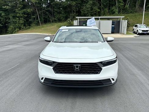 Certified 2024 Honda Accord EX image 2