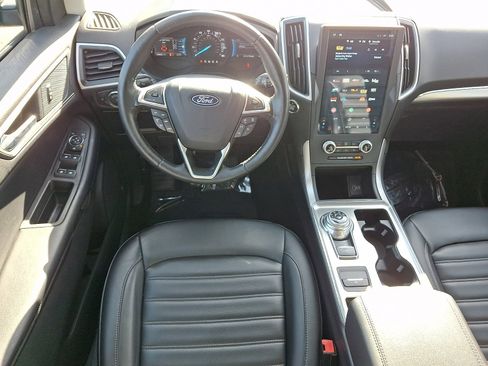 Used 2022 Ford Edge SEL w/ Convenience Package image 12