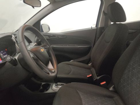 Used 2021 Chevrolet Spark LT FWD image 17