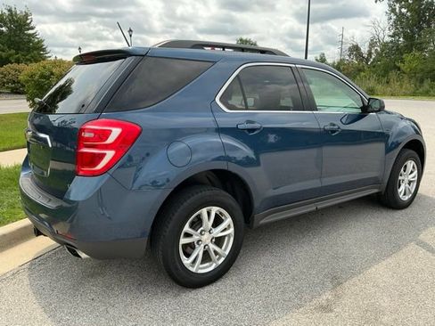 Used 2017 Chevrolet Equinox LT w/ Convenience Package AWD/4WD image 6
