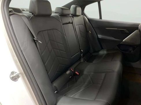 Used 2026 BMW 530i RWD image 52