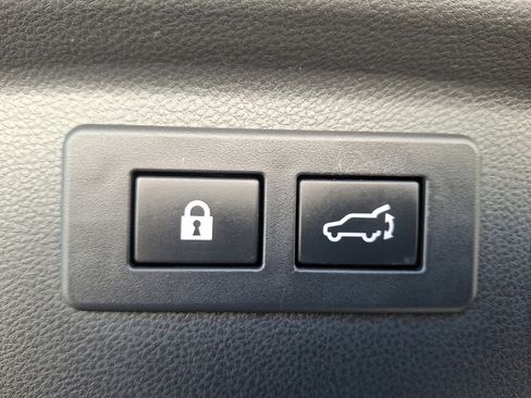 Certified 2023 Subaru Forester Limited image 31