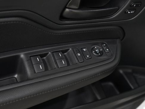 Used 2023 Honda Odyssey EX-L image 23