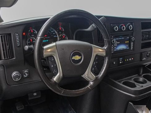 Used 2019 Chevrolet Express 3500 w/ Driver Convenience Package RWD image 27