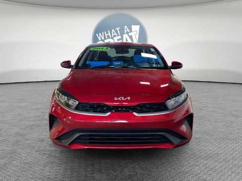 Certified 2023 Kia Forte LXS FWD image 9