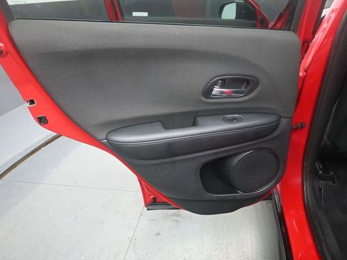 Used 2022 Honda HR-V Sport image 14