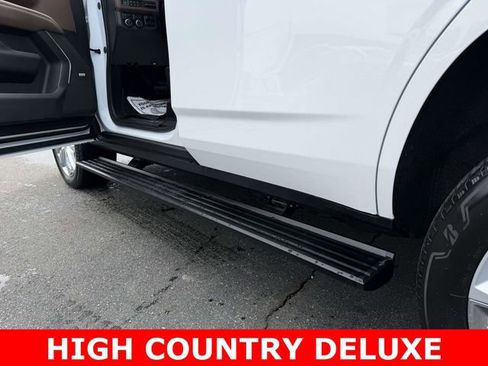 Used 2023 Chevrolet Tahoe High Country image 10