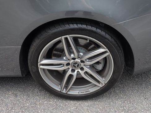Used 2018 Mercedes-Benz E 400 Coupe image 26