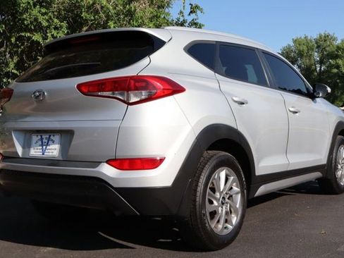 Used 2017 Hyundai Tucson SE image 13