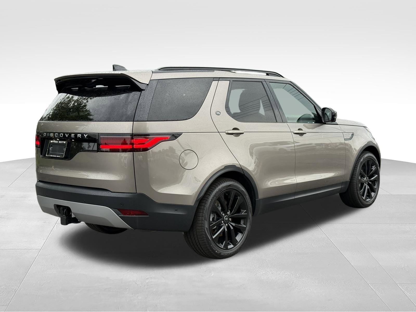 New 2026 Land Rover Discovery S AWD/4WD image 6