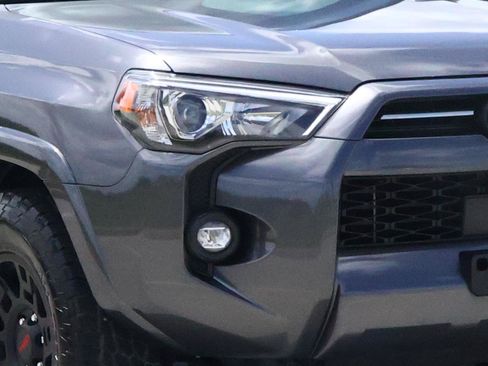 Used 2023 Toyota 4Runner SR5 Premium w/ Moonroof Package RWD image 7
