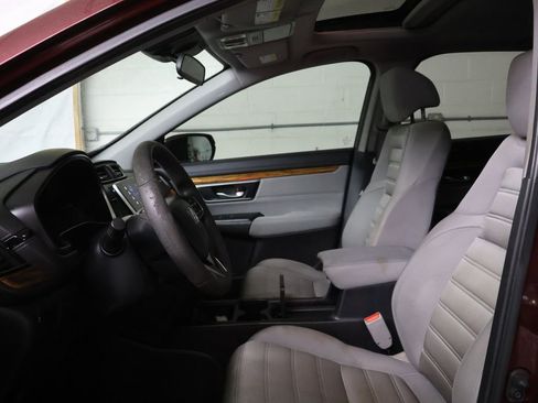 Used 2018 Honda CR-V EX image 16