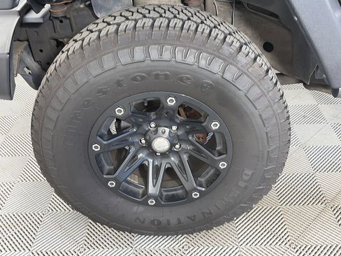 Used 2016 Jeep Wrangler Unlimited Sport AWD/4WD image 8