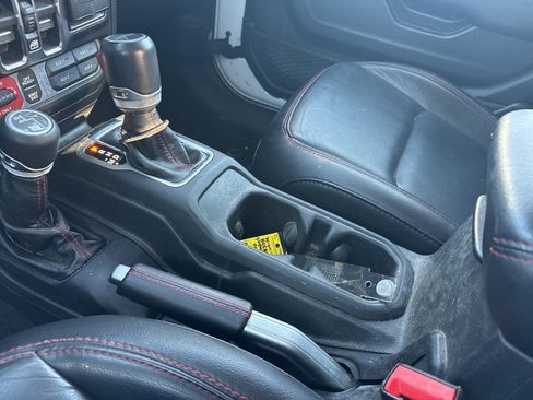 Used 2020 Jeep Gladiator Rubicon image 22