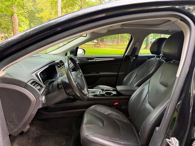 Used 2013 Ford Fusion Titanium w/ Titanium Driver Assist Pkg FWD image 7
