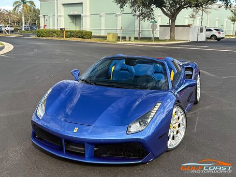 Used 2018 Ferrari 488 Spider image 6