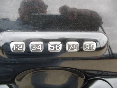 Used 2013 Ford Edge SEL AWD/4WD image 10