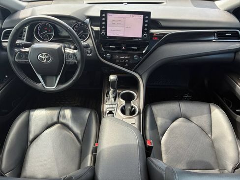 Used 2021 Toyota Camry XLE AWD/4WD image 12