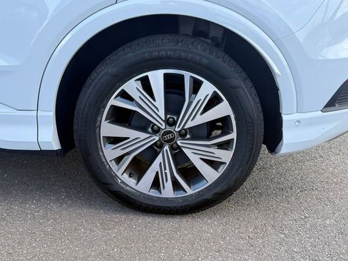 Used 2023 Audi Q4 e-tron Premium Plus image 60