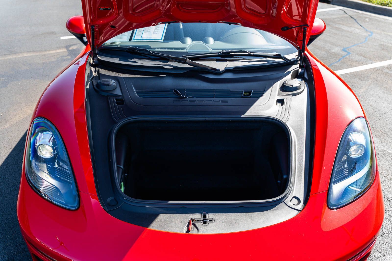 Used 2019 Porsche 718 Boxster RWD image 14