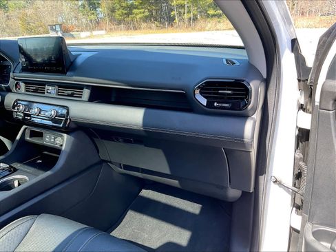 Certified 2023 Honda Pilot Elite image 13