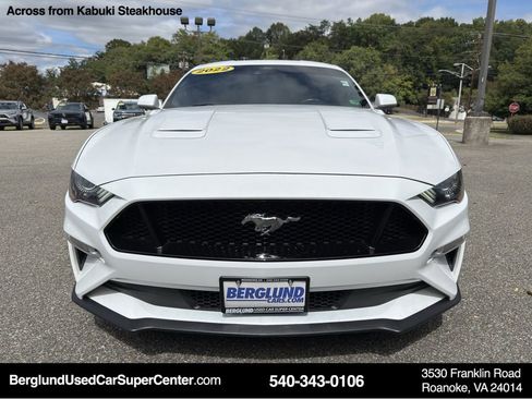 Used 2022 Ford Mustang GT image 9