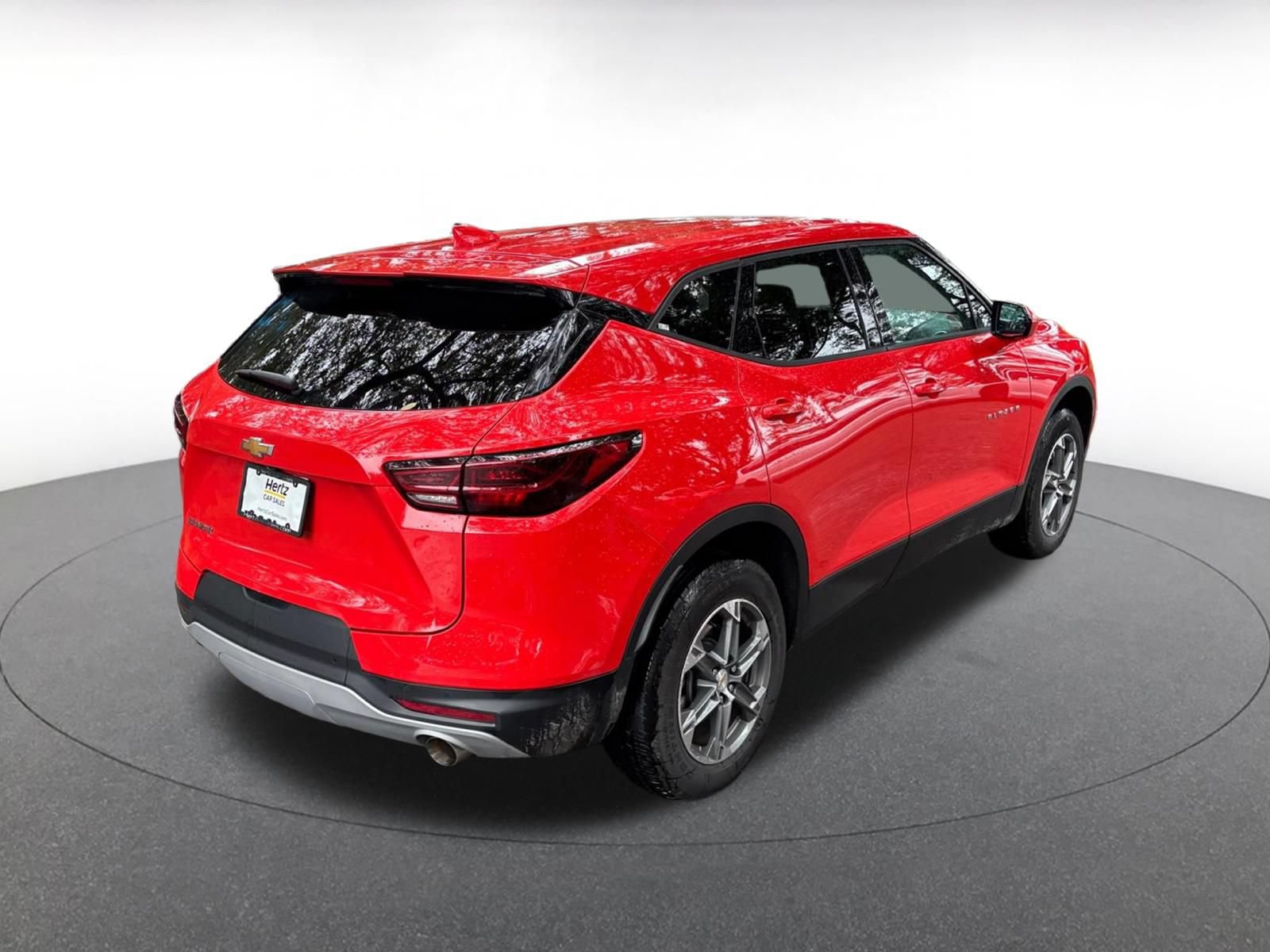Used 2026 Chevrolet Blazer LT FWD image 12