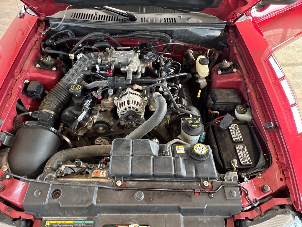 Used 2004 Ford Mustang GT RWD image 20