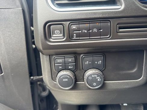 Used 2024 Chevrolet Tahoe RST image 41