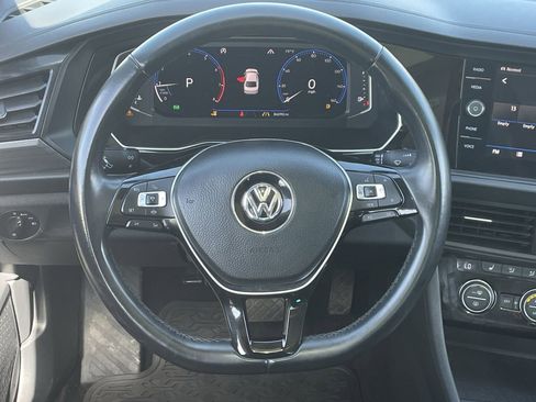 Used 2019 Volkswagen Jetta SEL FWD image 19