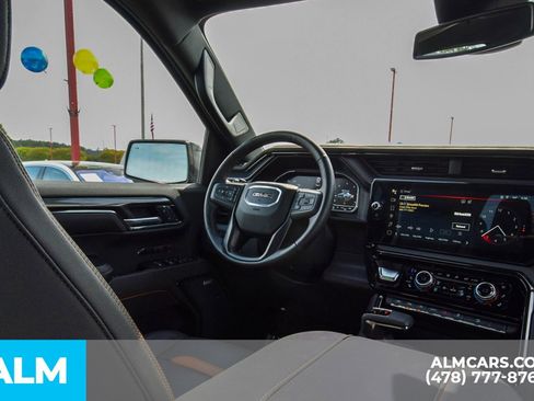 Used 2024 GMC Sierra 1500 AT4 image 29