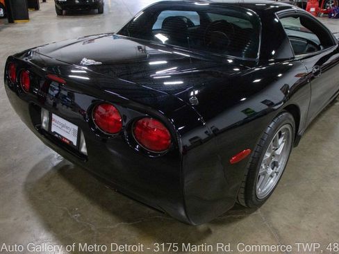 Used 2003 Chevrolet Corvette Z06 w/ Memory Package, 3 Drivers RWD image 15