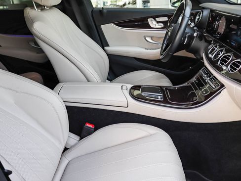 Used 2021 Mercedes-Benz E 350 Sedan image 19