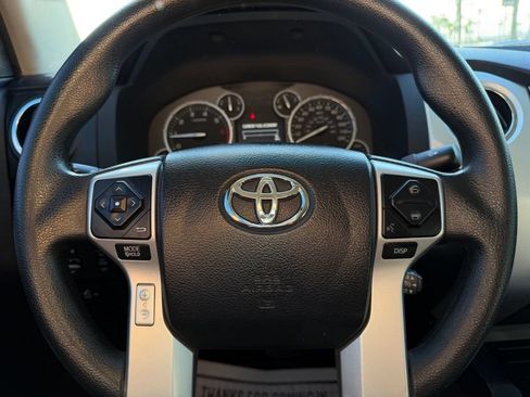 Used 2017 Toyota Tundra SR5 w/ Truck Exterior Package RWD image 22
