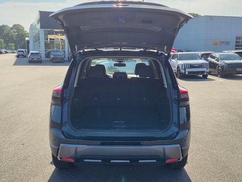 Used 2026 Nissan Rogue SL AWD/4WD image 31